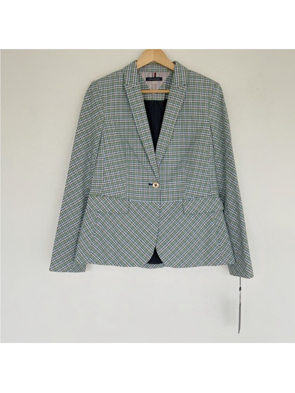 NWT Tommy Hilfiger Women's Single Button Checkered Plaid Blazer Size 6
